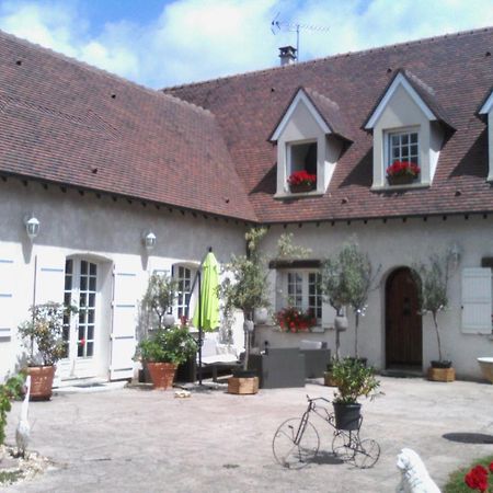 Bed and Breakfast Le Relais De Dalibray Seraincourt Exterior foto