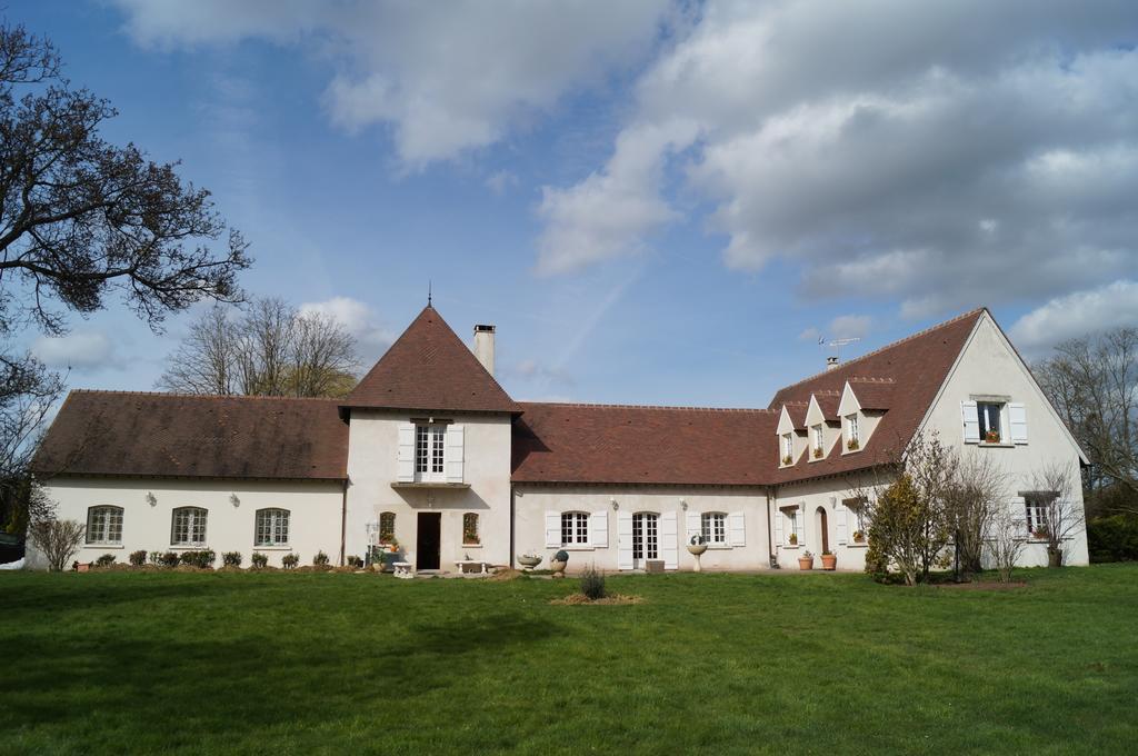 Bed and Breakfast Le Relais De Dalibray Seraincourt Exterior foto