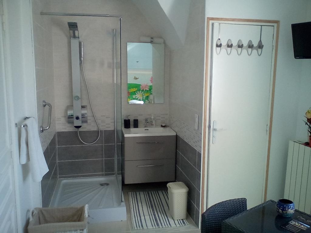 Bed and Breakfast Le Relais De Dalibray Seraincourt Zimmer foto