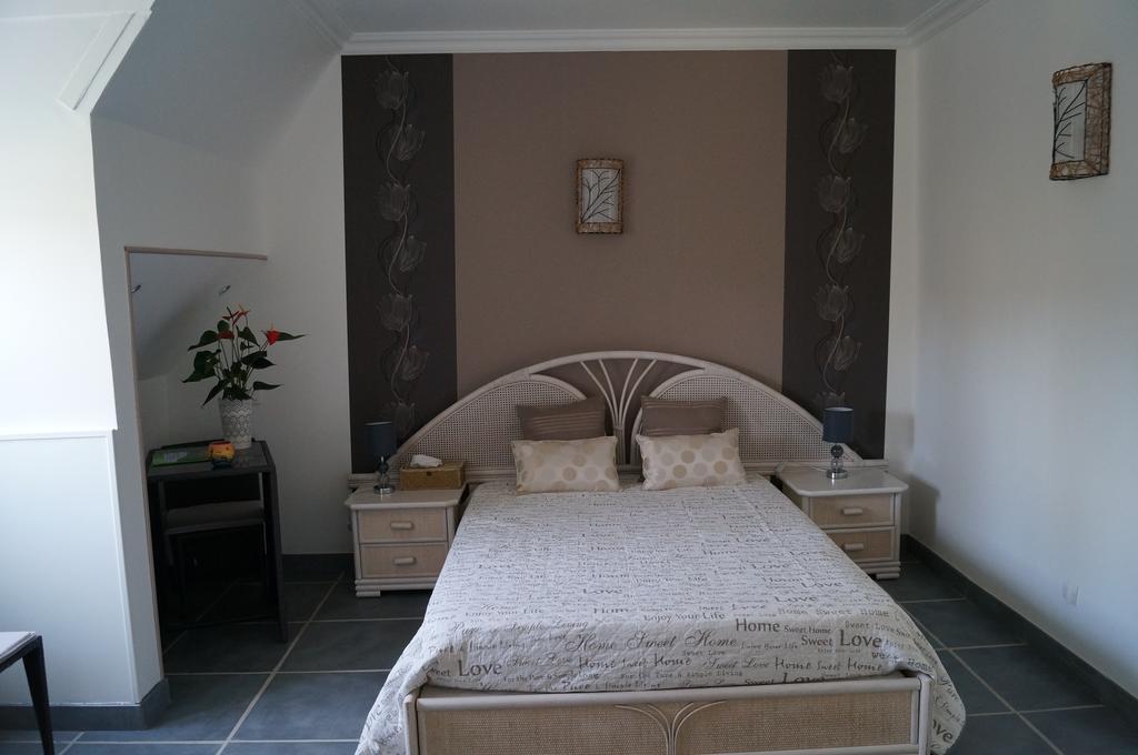 Bed and Breakfast Le Relais De Dalibray Seraincourt Zimmer foto