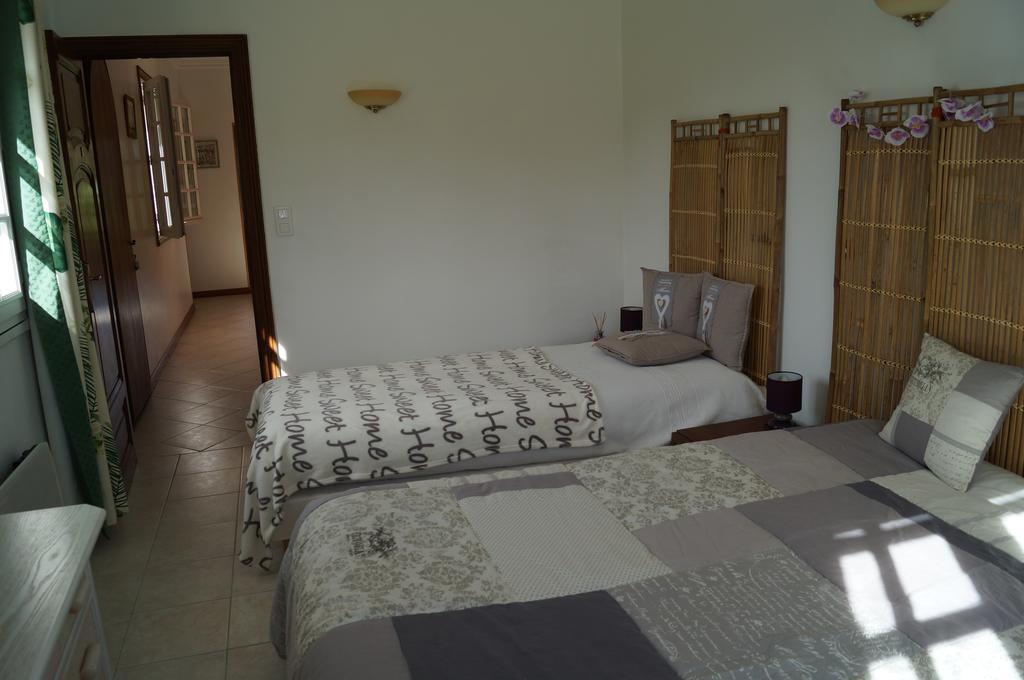Bed and Breakfast Le Relais De Dalibray Seraincourt Zimmer foto